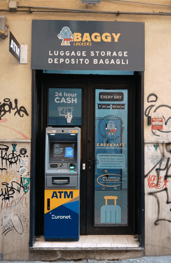 Luggage storage Naples Old Town Luggage storage Naples Old Town